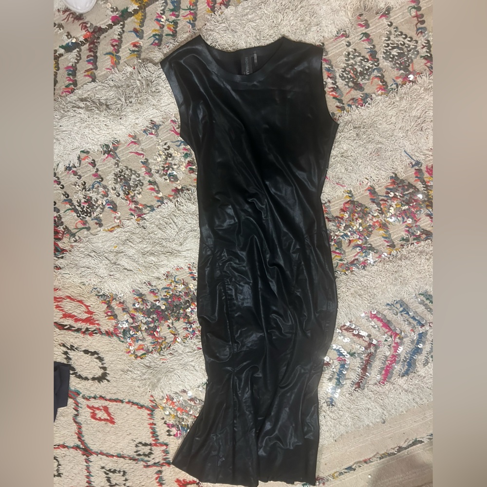 Norma Kamali Black Foil Dress BODYCON LEATHER EFFECT - Picture 4 of 8